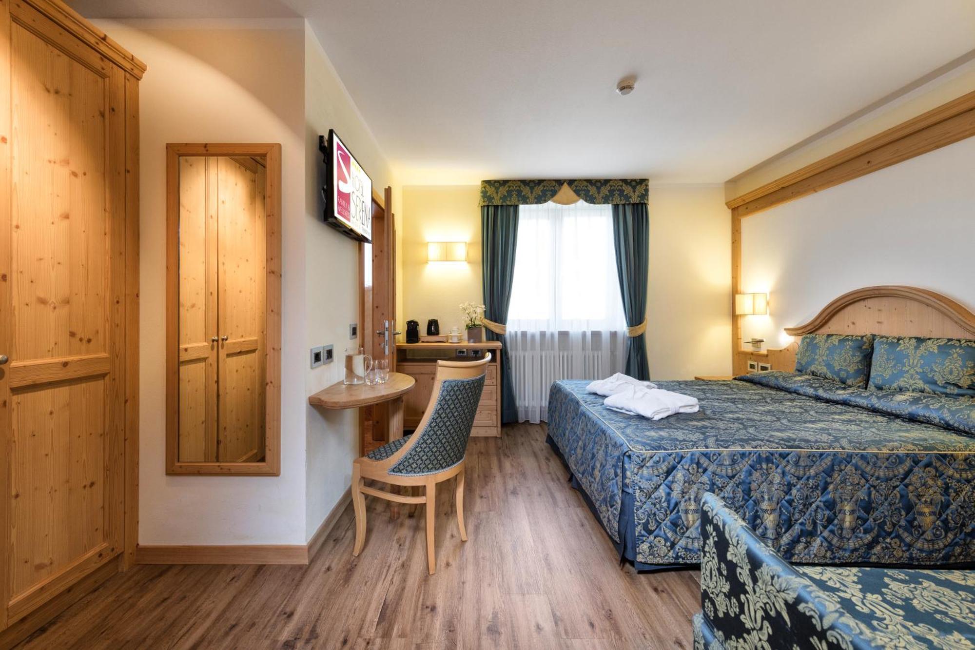Family Hotel Serena Andalo Eksteriør billede