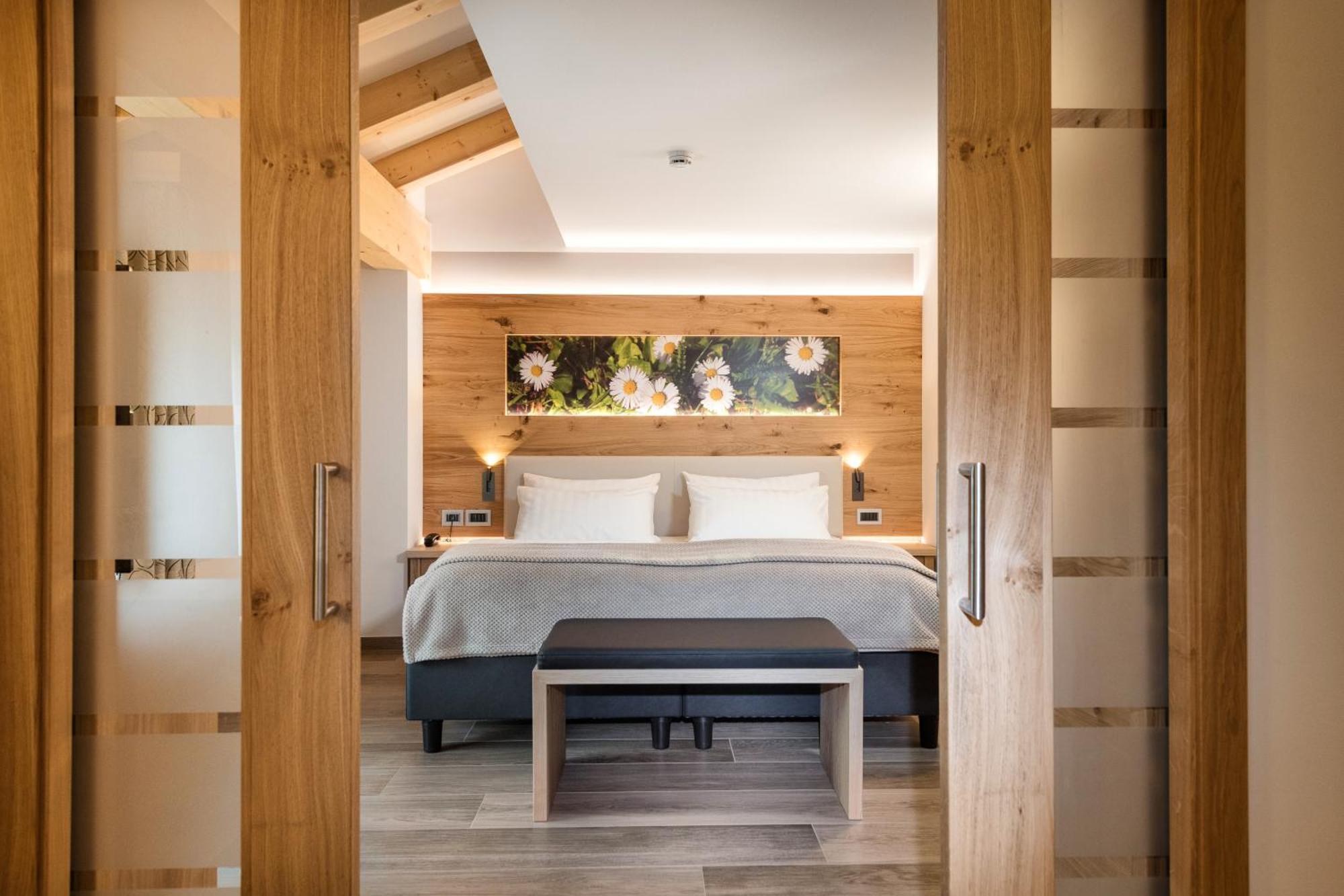 Family Hotel Serena Andalo Eksteriør billede